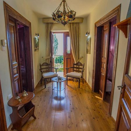 Ellis Full Guest House تساغارادا المظهر الخارجي الصورة