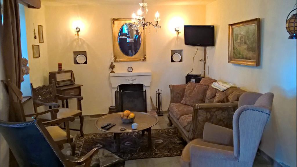 Ellis Full Guest House تساغارادا المظهر الخارجي الصورة